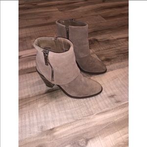 Jessica Simpson booties